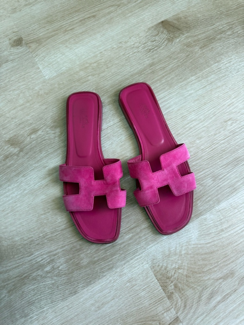 AUTHENTIC Hermes Oran Leather Pink Sandals - Picture 4 of 5